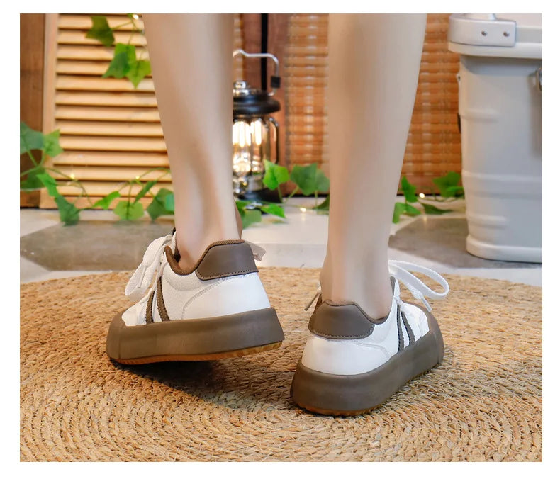 Light and breathable women's shoes - a modern and durable touch for a distinctive look!