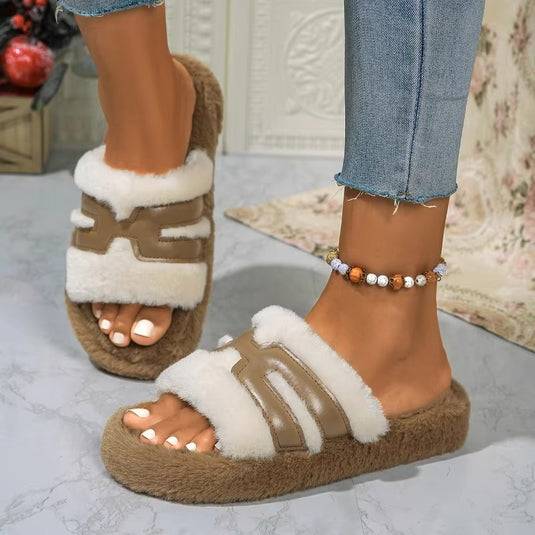 "Luxury Fur Slippers for Women: Warm and Comfortable for Winter"