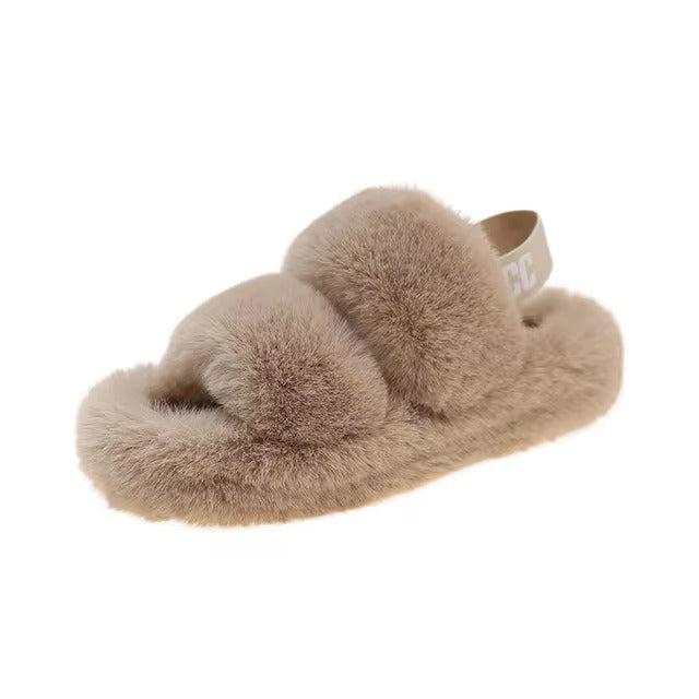 Warm women's slippers with a modern Korean touch for fall and winter 2025