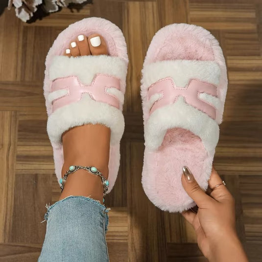 "Luxury Fur Slippers for Women: Warm and Comfortable for Winter"