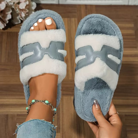 "Luxury Fur Slippers for Women: Warm and Comfortable for Winter"