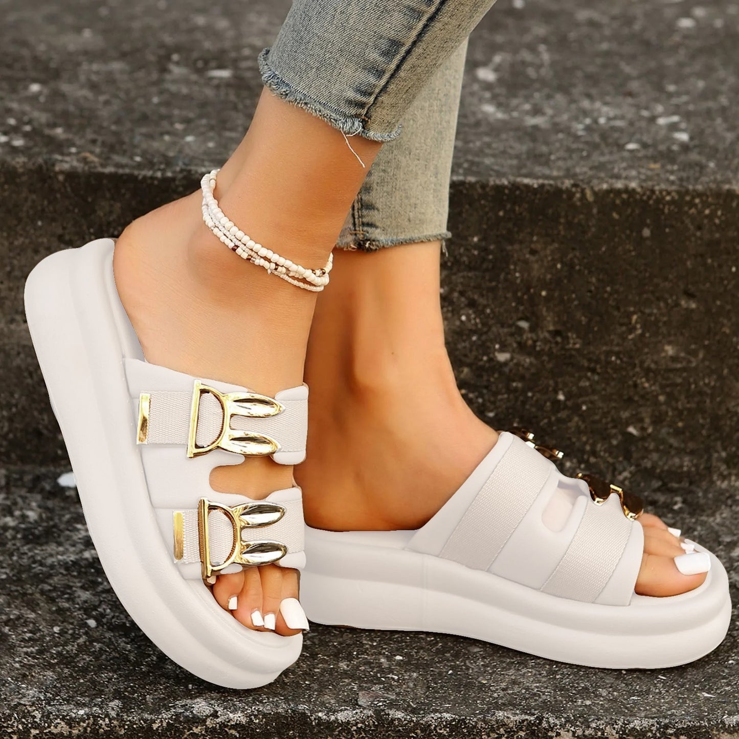 Summer New Women Fashion Platform Slippers 2024 New Arrival Outdoor Casual Slip-on EVA Sandals Wear-resistant Beach Flip-flops