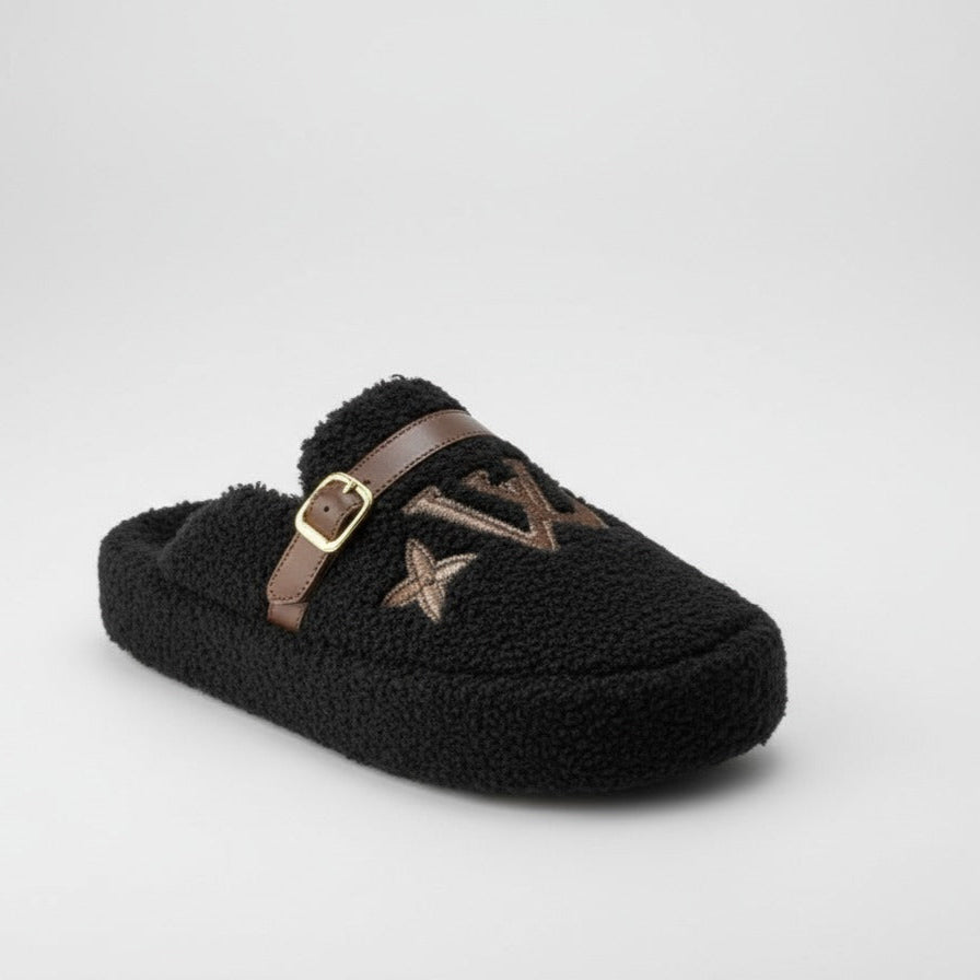 Women’s teddy-fleece buckle clog slippers — Product image: