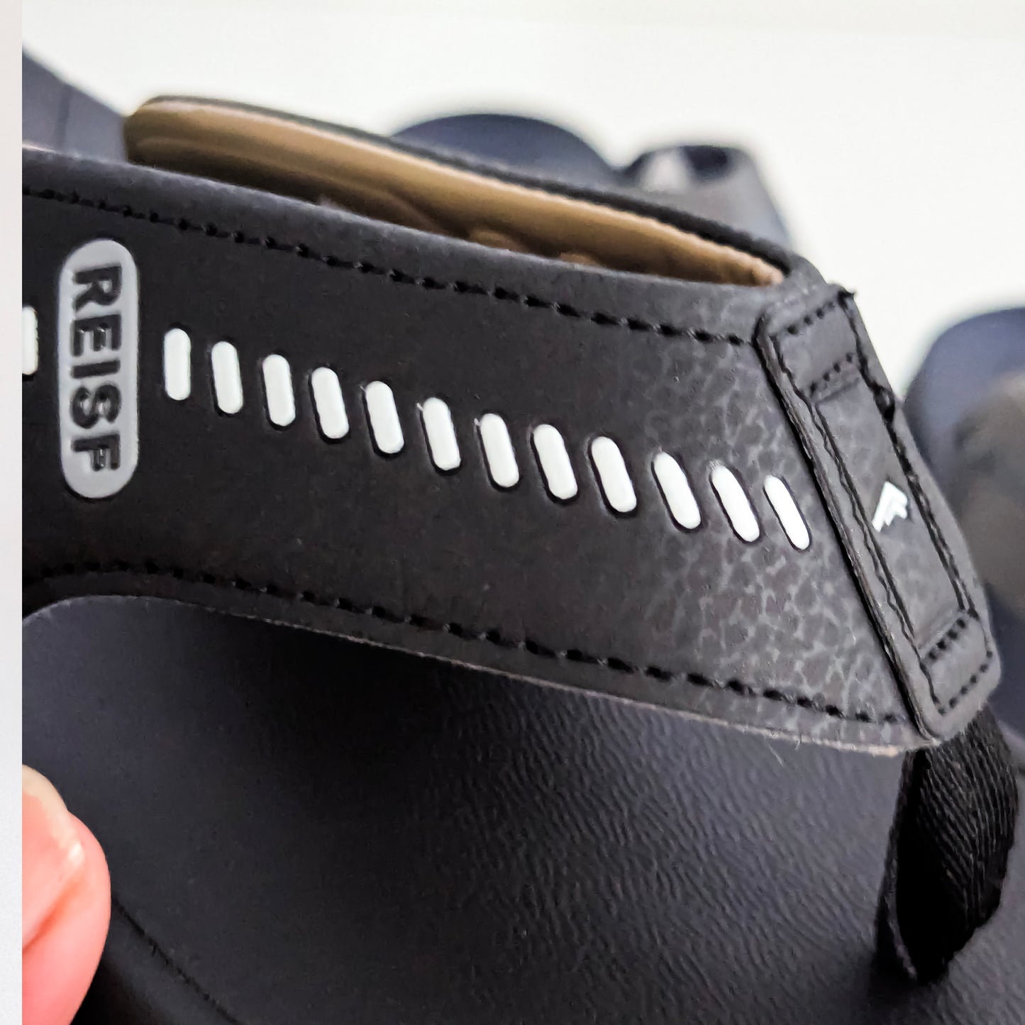 REISF™ Luxury Orthopedic Men’s Sandal — 3 cm Cushy Sole · Water-Proof · Anti-Slip