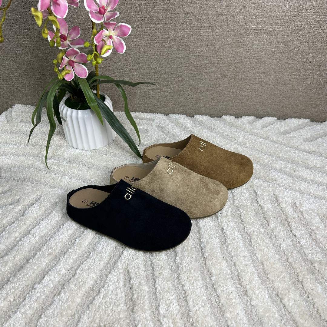 Orthopedic Medical Clog Slippers – Lightweight Comfort with Removable Insole