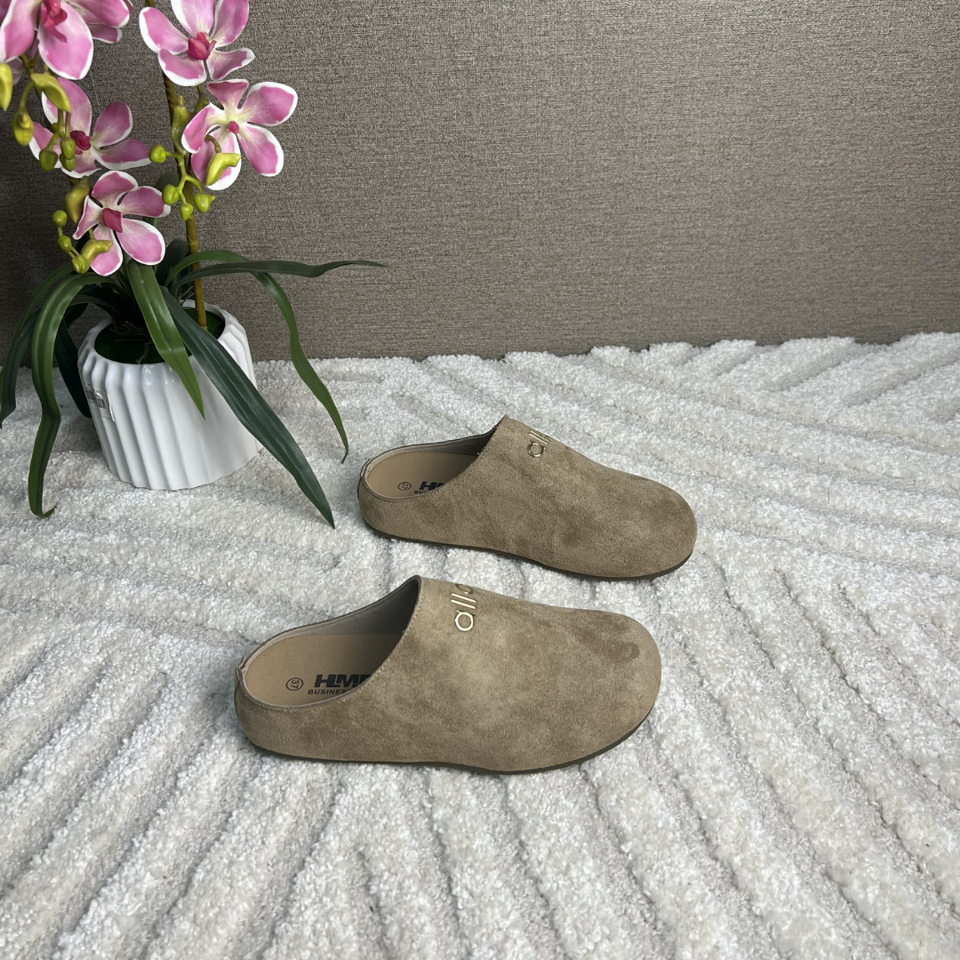 Orthopedic Medical Clog Slippers – Lightweight Comfort with Removable Insole