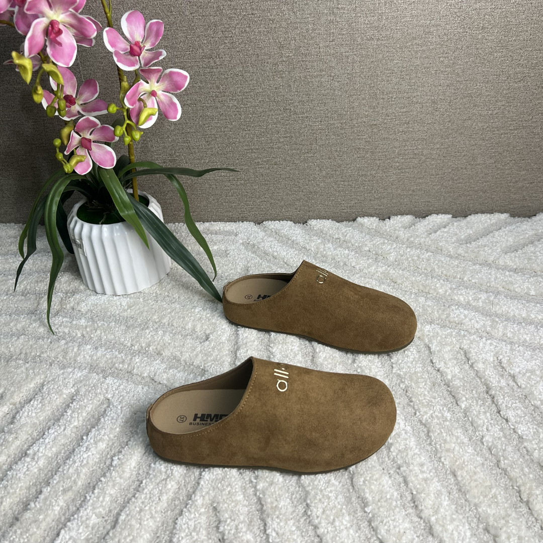 Orthopedic Medical Clog Slippers – Lightweight Comfort with Removable Insole