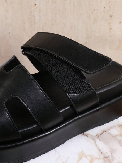 تمتعي بالثقة: صنادل فاخرة بكعب عالٍ ومفتوح - عززي من أناقتك وأعيدي تعريف أسلوبك