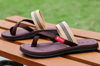 صنادل رجالية صيفية بتصميم أنيق ومريح – لأنك تستحق التميز في كل خطوة!


