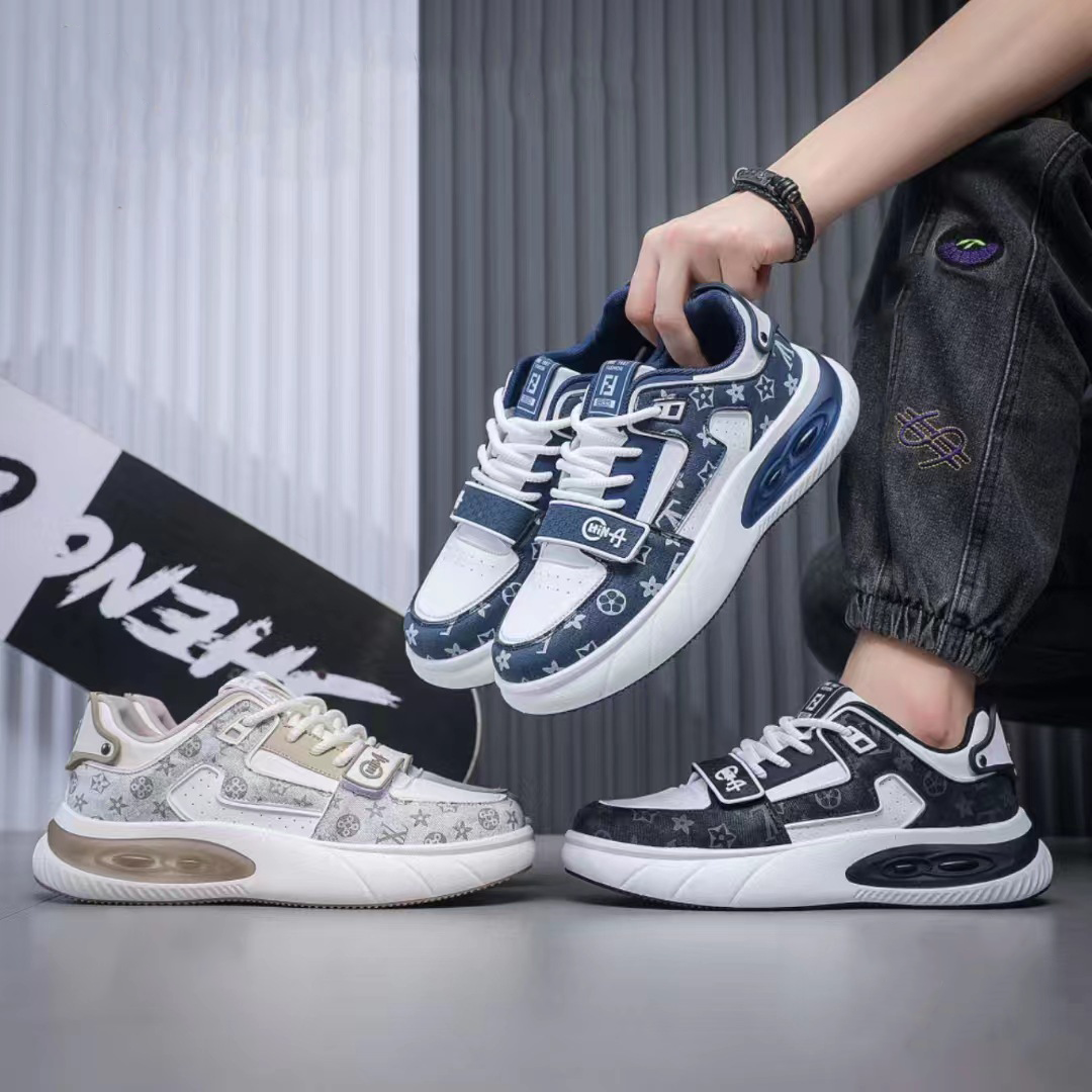 حذاء رياضي فاخر  للرجال – تميّز بأسلوبك  الراقي