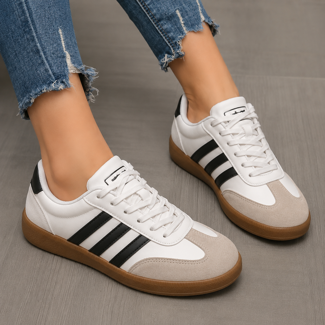 Baskets décontractées rétro à rayures pour femmes – Chaussures de mode quotidiennes classiques à lacets