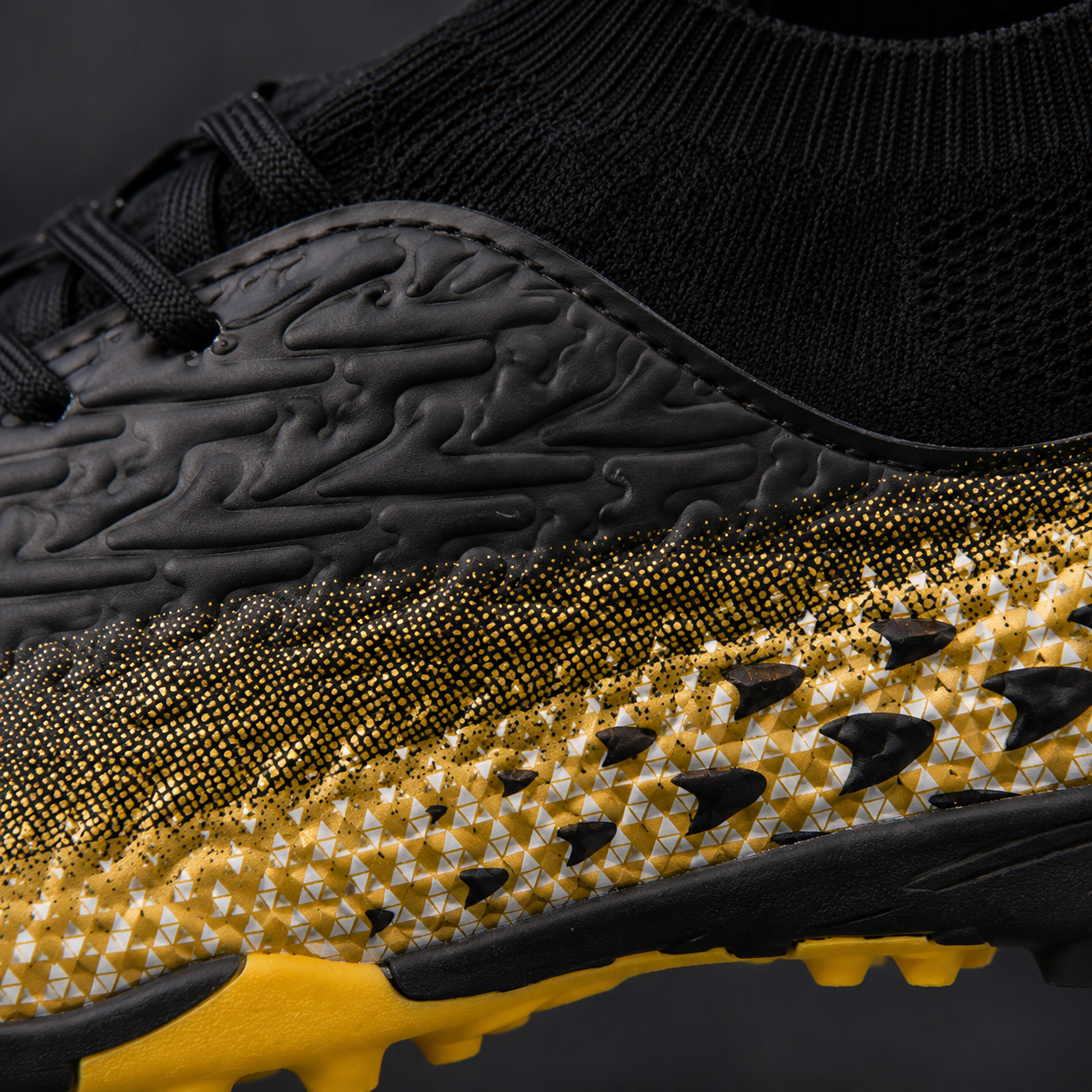 Chaussures de football montantes pour homme – Légères, antidérapantes