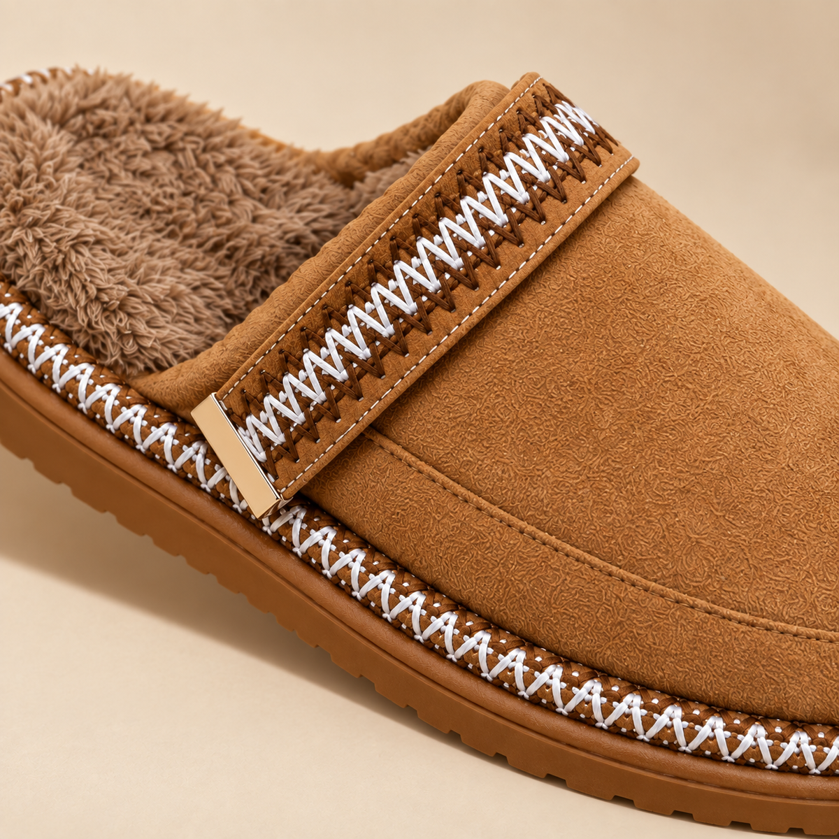 Pantoufles sans gêne effet daim pour femme – Confort douillet et style au quotidien