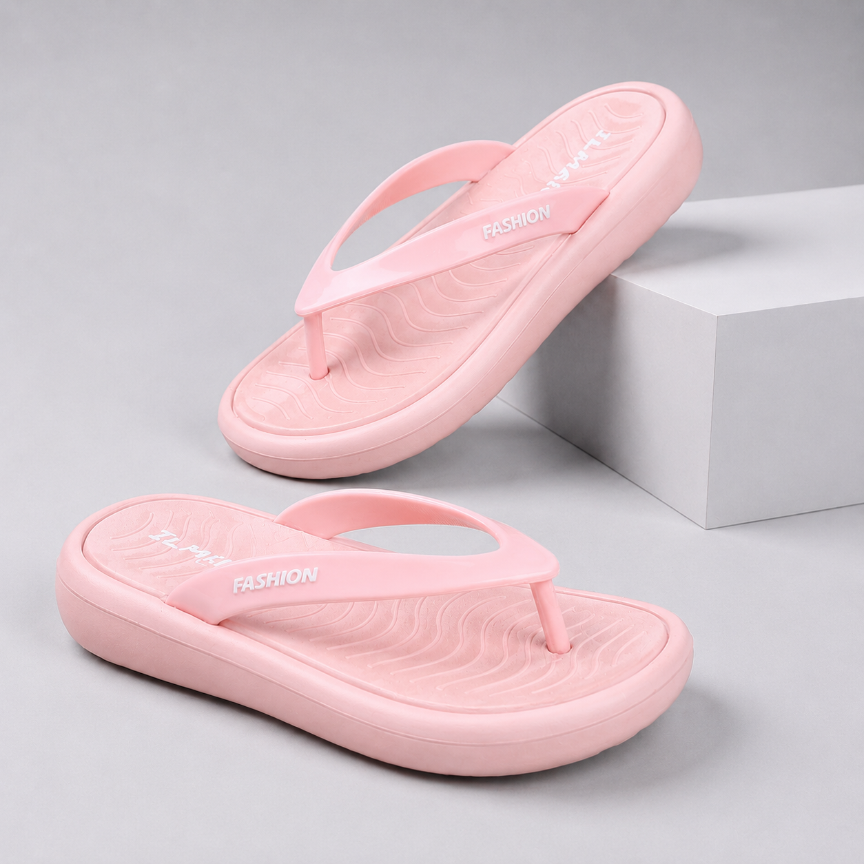 Tongs confortables et élégantes pour femmes
