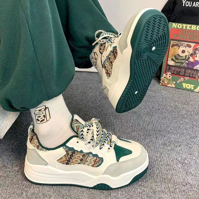 Genuine Summer Women's Embroidered casual Shoes