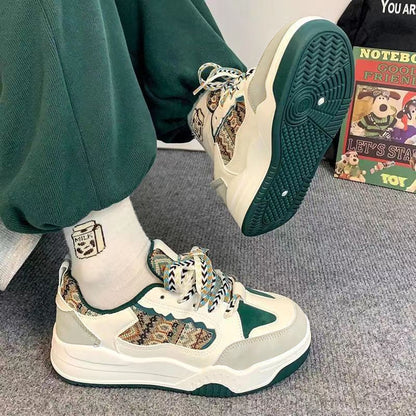 Genuine Summer Women's Embroidered casual Shoes