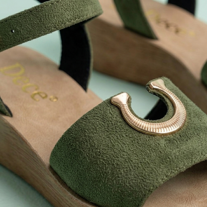 Elegant Comfort Strap Sandals for Women – Cushioned Flat Slip-Ons with Buckle Detail