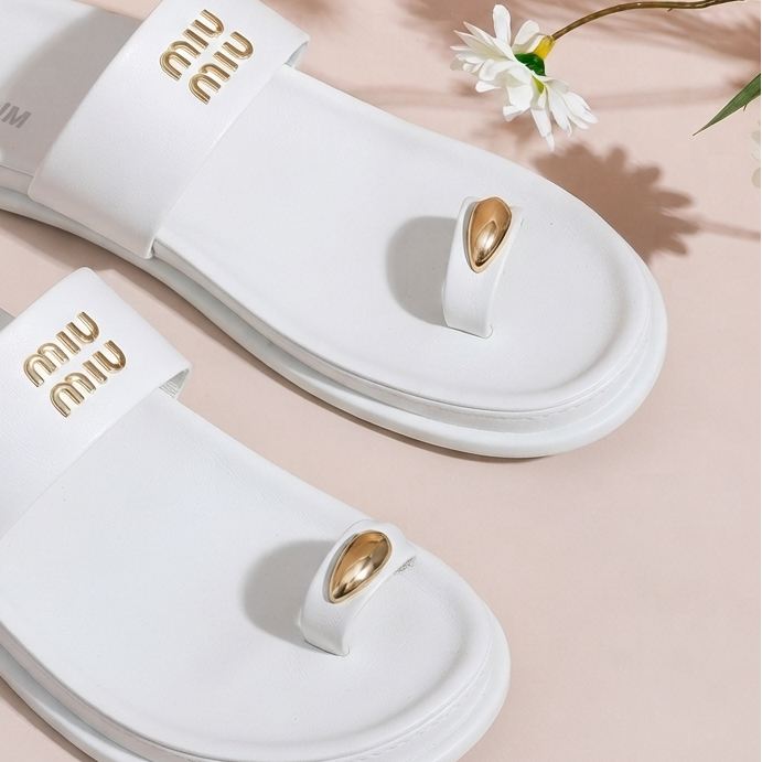Sandales Confortables Plates à Anneau d'Orteil Premium Femme | Chaussons Légers Décontractés