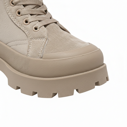 Women’s Chunky Lace-Up Ankle Boots – Platform Sole (Black & Beige)