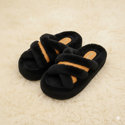 Chaussons souples pour femmes avec semelle épaisse. Design élégant et moderne