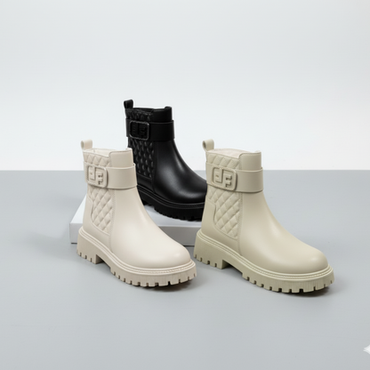 أحذية أنيقة ذات تفاصيل إبزيم أنيقة 