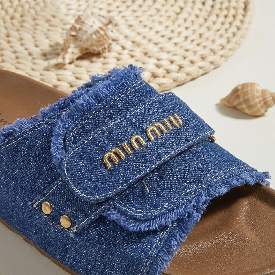 Women’s Denim Slide Sandals – Adjustable Comfort & Everyday Style