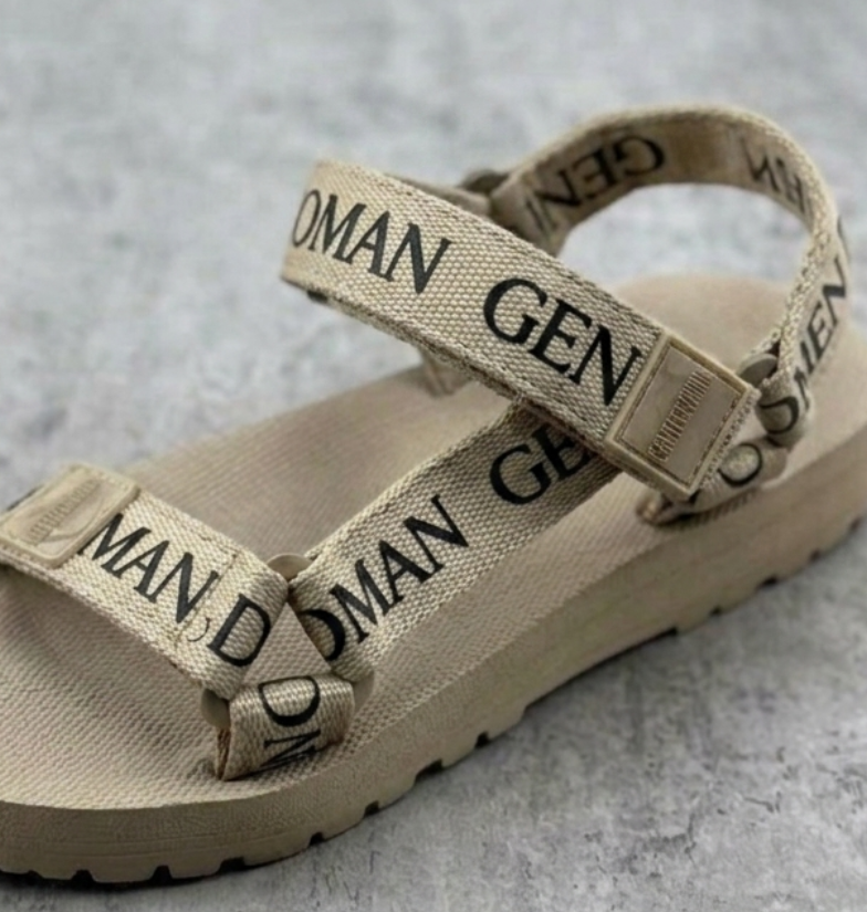 Women’s Gentlewoman Strap Flat Sandals – Trendy Casual Summer Footwear