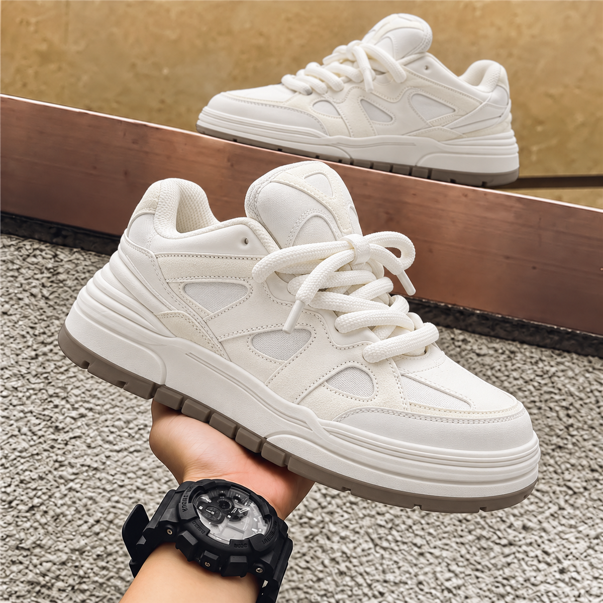 Men’s Urban Chunky Sneakers with Oversized Rope Laces, Layered Panel Details and a Bold Thick Sole for Modern Casual Style
