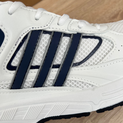 "أحذية رجالية فاخرة - الأناقة والراحة في كل خطوة 4"