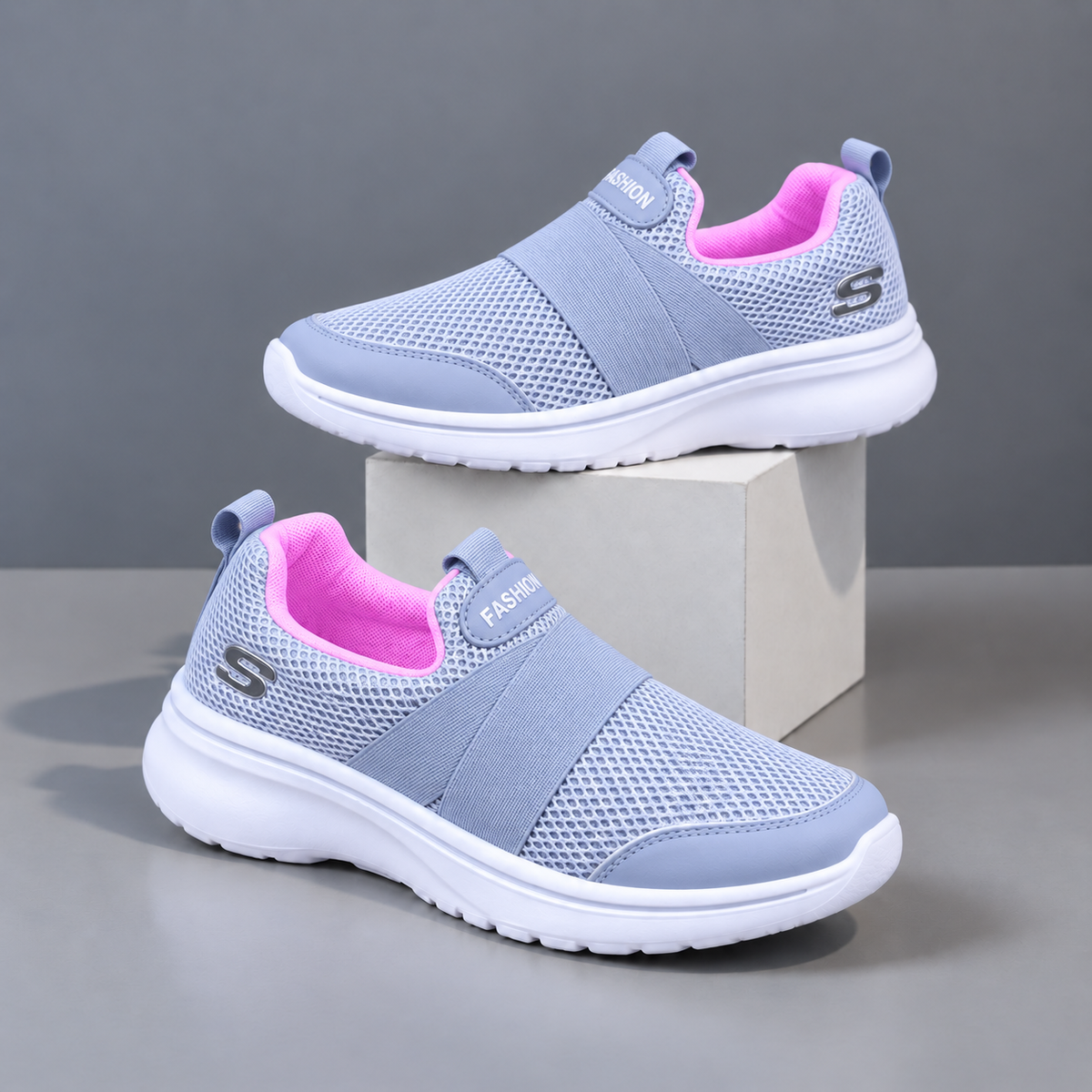 Women’s Slip-On Mesh Sneakers with Crossed Straps and a Modern Sporty Look