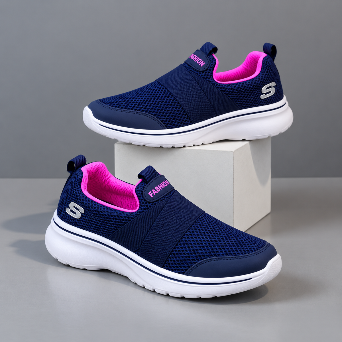 Women’s Slip-On Mesh Sneakers with Crossed Straps and a Modern Sporty Look