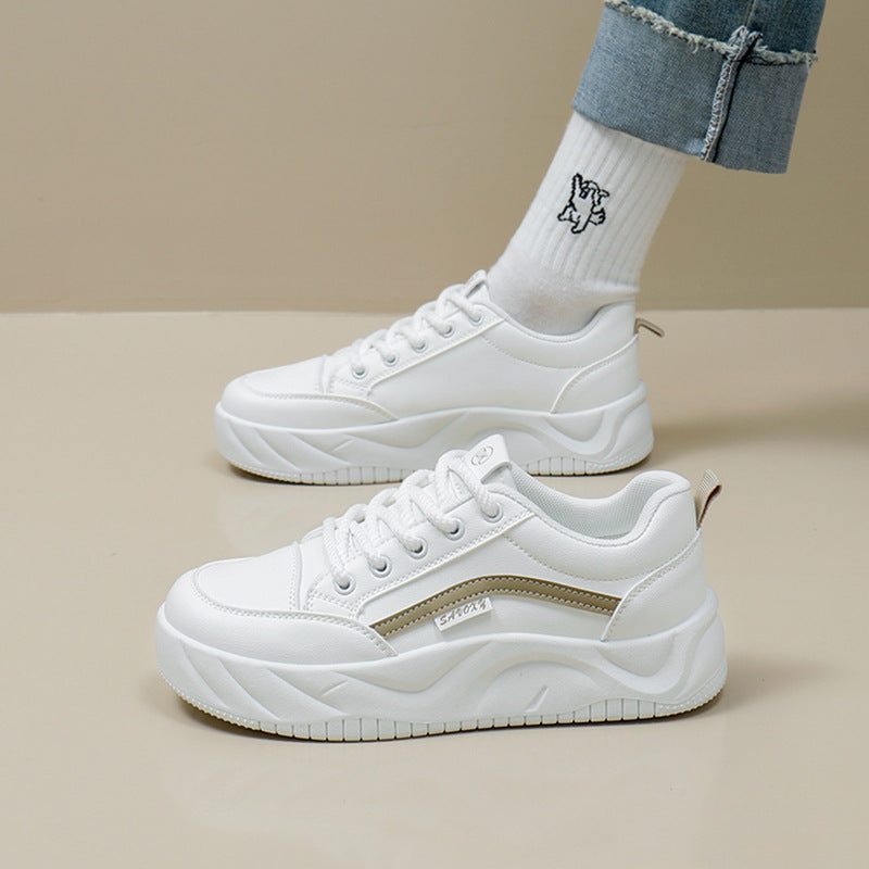 حذاء رياضي أبيض على الطراز الكوري الجديد لخريف 2025 - أحذية رياضية عصرية وغير رسمية للنساء