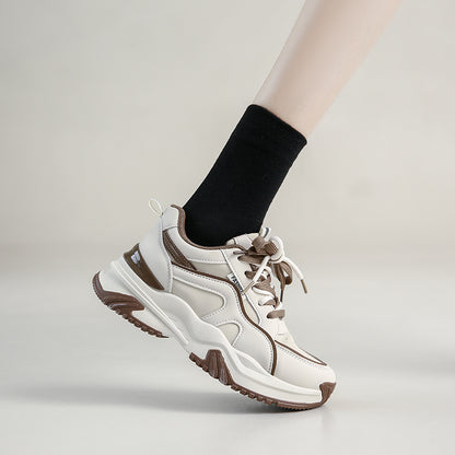 حذاء رياضي نسائي بنعل سميك - أناقة وراحة مع لمسة عصرية