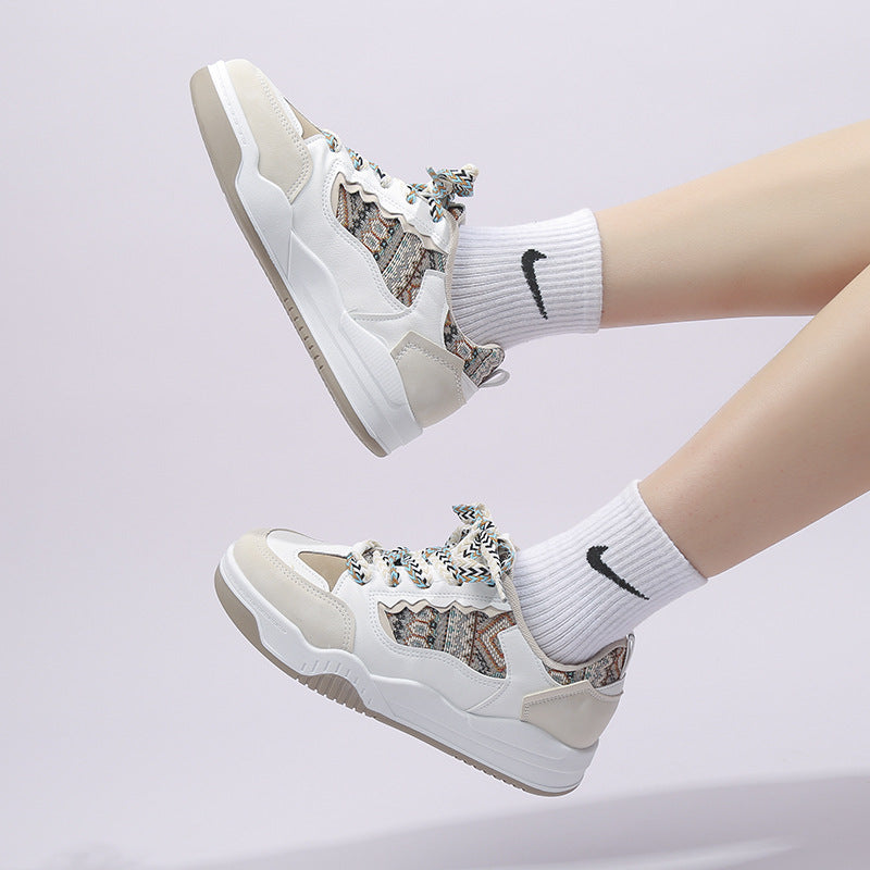 Genuine Summer Women's Embroidered casual Shoes