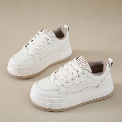 العلو والرقي مع حذاء الفتيات منيميليست 2025, يعطي كل اسلوب الاضافة المناسبة