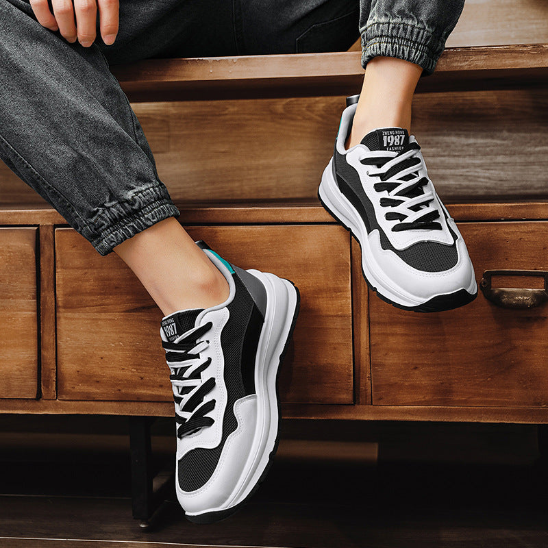 أحذية رياضية عصرية للشباب من الجلد : أحذية  برباط ذات نعل سميك 