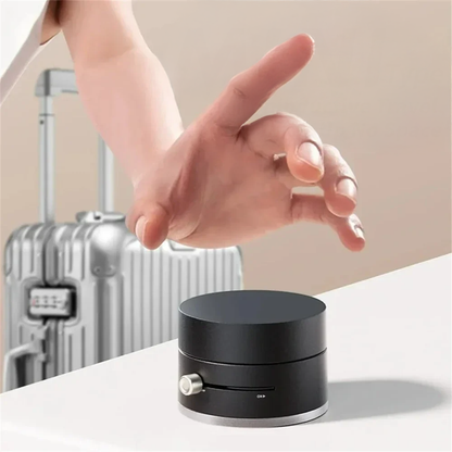 VacuumGrip™ universal phone holder