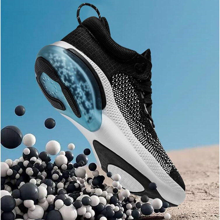 أحذية رياضية أنيقة للرجال مصنوعة من شبكة - خفيفة الوزن ومريحة