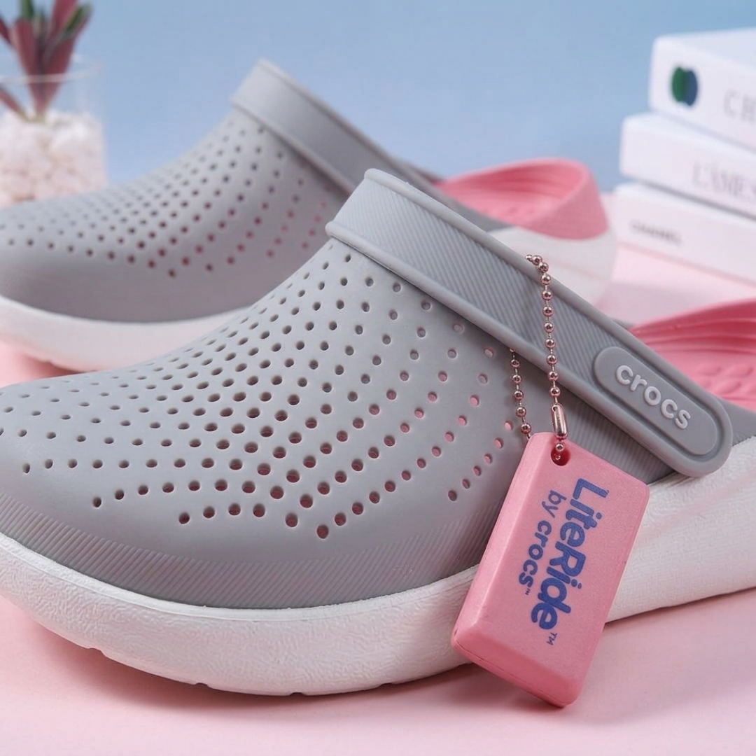 Women’s Lightweight Comfort Clogs – Everyday Slip-On Shoes