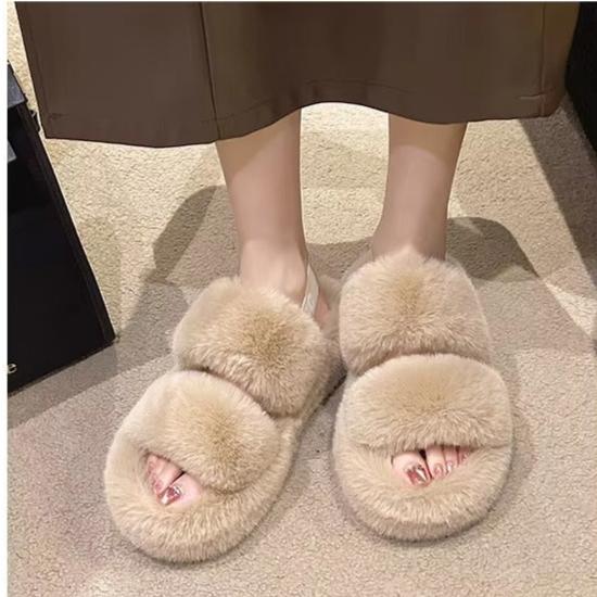 Warm women's slippers with a modern Korean touch for fall and winter 2025