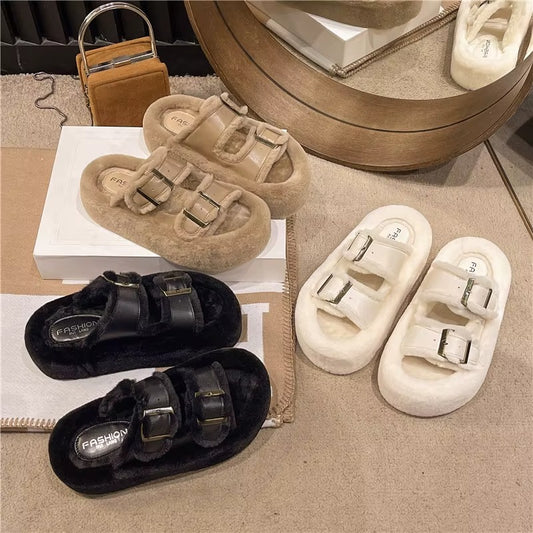 "Winter sandal with thick sole and soft fur - your perfect choice for warmth and elegance!"