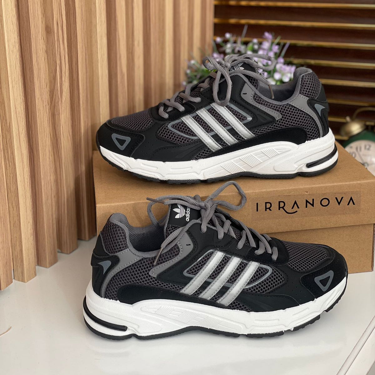 "أحذية رجالية فاخرة - الأناقة والراحة في كل خطوة!"