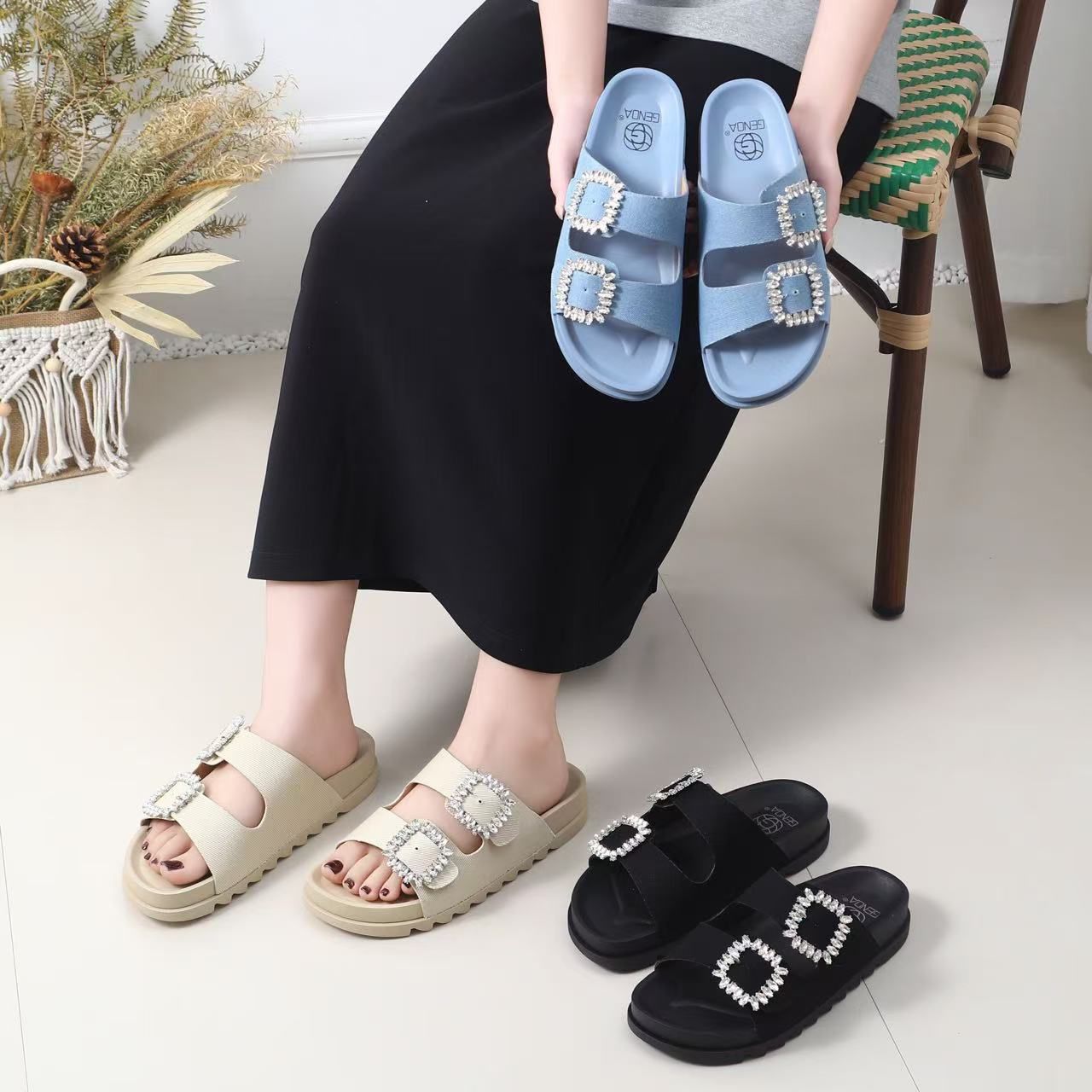 Luxurious women's sandals with a modern design and studded straps - elegance that distinguishes you with every step!