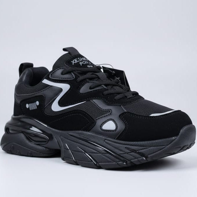 Urban Air Max Style Sneakers – Bold & Comfortable