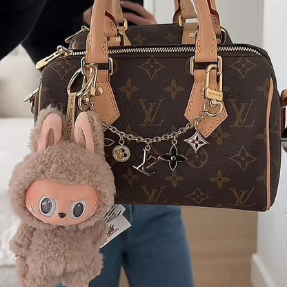 دمية لابوبو الأصلية ذات الفراء - مفاجأة داخل كل صندوق!