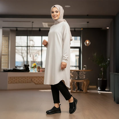 أحذية نسائية أنيقة باللون الأسود الكلاسيكي