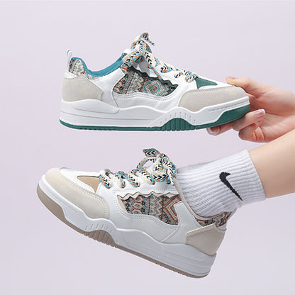 Genuine Summer Women's Embroidered casual Shoes