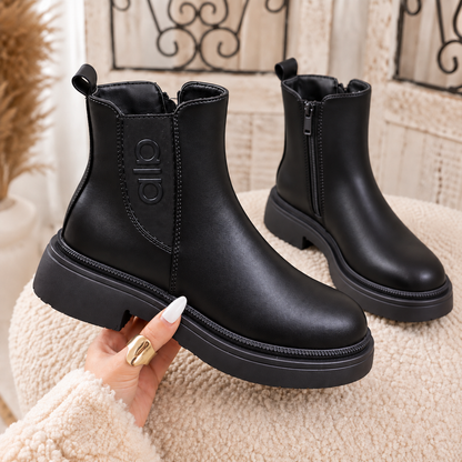Women’s Elegant Chelsea Ankle Boots – Modern Comfort & Timeless Style
