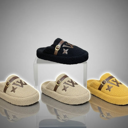 Women’s teddy-fleece buckle clog slippers — Product image:
