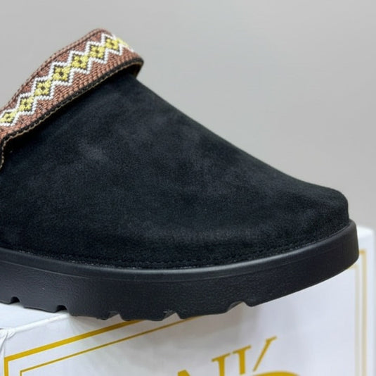 Women’s suede-look platform clogs with woven strap — Product image: 
